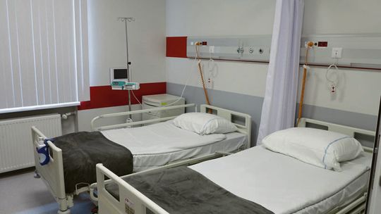 CHIRURGIA ZAWIESIŁA PRZYJMOWANIE PACJENTÓW. NIE MA LEKARZY