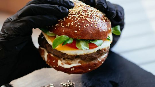 Jak przygotować pysznego burgera w wersji bezmięsnej?