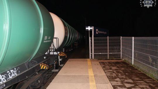 MYSZKÓW. ŚMIERTELNY WYPADEK NA TORACH W MRZYGŁODZIE. ZGINĄŁ 83-LETNI MĘŻCZYZNA