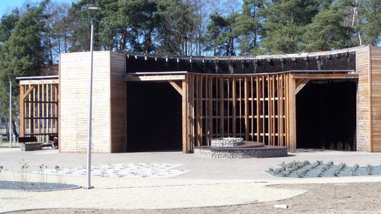 MYSZKÓW.  TĘŻNIA NA DOTYKU JURY GOTOWA DO ROZPOCZĘCIA SEZONU. SOLANKA JUŻ PŁYNIE OFICALNE OTWARCIE W PIĄTEK, 13 MARCA