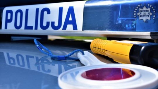 OKOLICE REMIZY OSP W CYNKOWIE, W GMINIE KOZIEGŁOWY, POD SPECJALNYM NADZOREM POLICJI