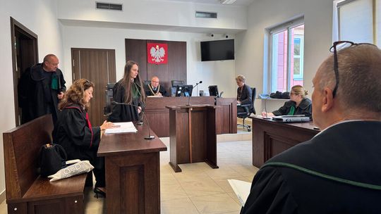 RUSZYŁ PROCES PRZEWODNICZĄCEJ POWIATU. PRZYBYWA SKRUSZONYCH PRZESTĘPCÓW!