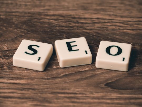 Agencja SEO/SEM: Twoje wsparcie w walce o pierwszą stronę wyników wyszukiwania