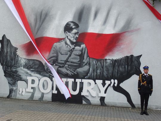 Był Premier. W necie żarty, że przyjechał „cyrk obwoźny”