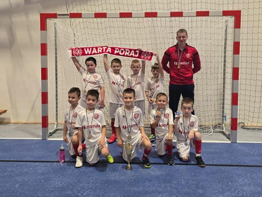 DRUŻYNA ŻAKÓW W TURNIEJU BENIAMINEK CUP