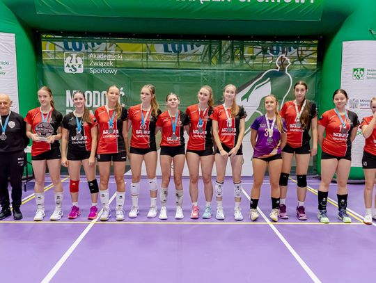 „DUMNI Z NIEPODLEGŁEJ” - MŁODZIEŻOWY TURNIEJ SIATKARSKI