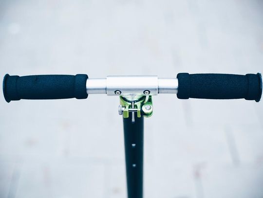 Hulajnoga elektryczna z siedzeniem- polecane modele