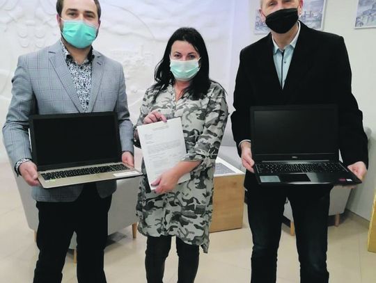 KOMPUTERY DLA UCZNIÓW Z PODZAMCZA