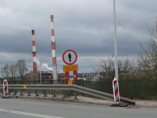 M YSZKÓW. NAPRAWY JUŻ NIE WYSTARCZĄ. WIADUKT DO ROZBIÓRKI. TRZEBA WYBUDOWAĆ  NOWY