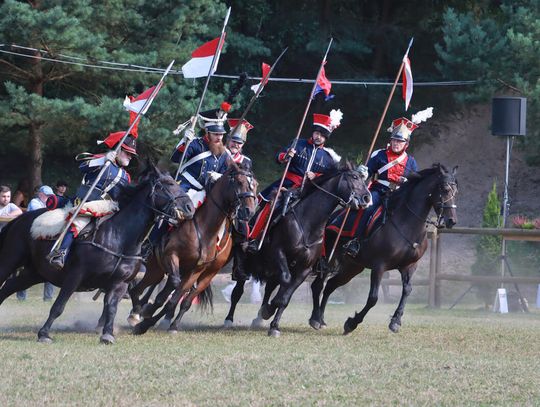 MIŁOŚNICY KONI I DOBREJ MUZYKI ZNÓW ZAWITALI DO GNIAZDOWA