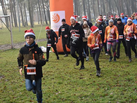 MYSZKÓW. MIKOŁAJKOWY BIEG PO ZDROWIE NA DOTYKU JURY. ZDJĘCIA MYSZKÓW. MIKOŁAJKOWY BIEG PO ZDROWIE NA DOTYKU JURY. ZDJĘCIA