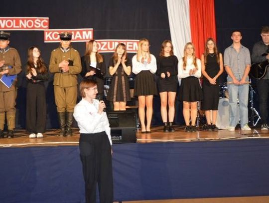 Narodowe Święto Niepodległości w Szkołach Średnich w Myszkowie