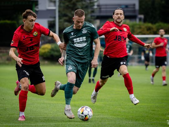 PRZEMSZA NADAL BEZ PRZEŁAMANIA