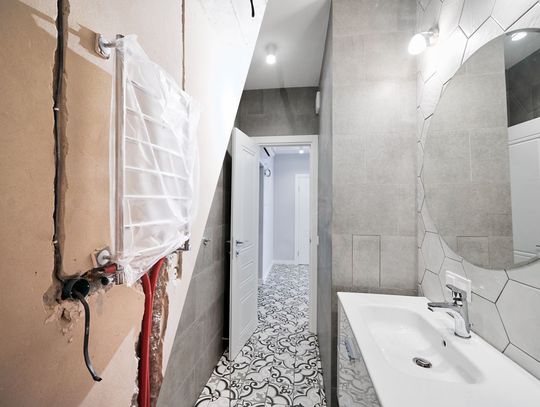Remont łazienki w starym budownictwie – wszystko, co powinieneś wiedzieć, zanim zaczniesz