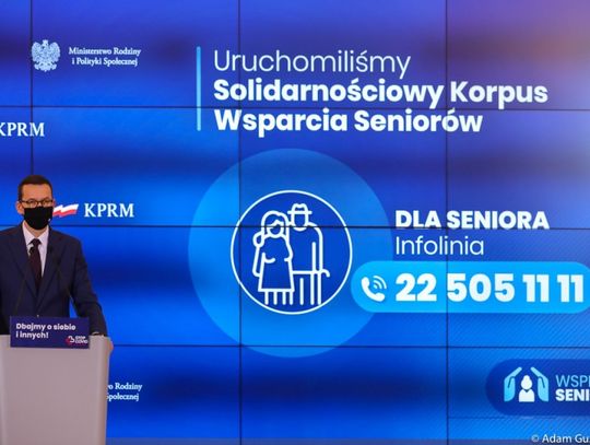 RZĄD WALCZY Z EPIDEMIĄ ROZSZERZAJĄC CZERWONĄ STREFĘ NA CAŁY KRAJ