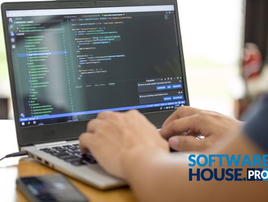 Software house Laravel w Polsce – jak budować aplikacje webowe, które łatwo rozwijać i utrzymywać przez lata