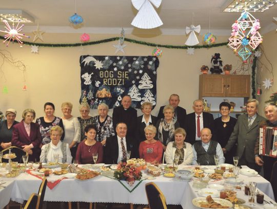 ŚWIĄTECZNE SPOTKANIE PORAJSKICH SENIORÓW