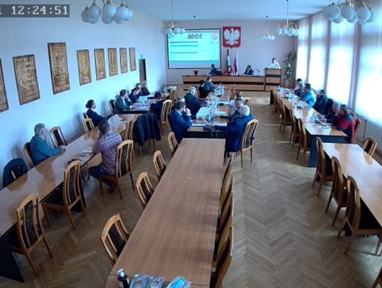 SZPITAL ZATRUDNIA, LECZY I ZWIĘKSZA ZYSKI. Zawierciański. Myszkowski oczywiście tradycyjnie tonie w długach