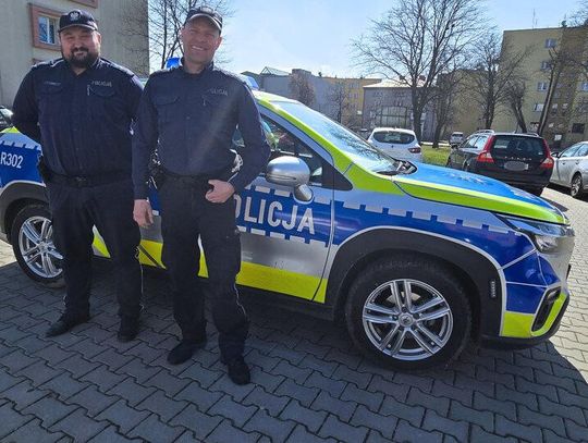 Szybka reakcja myszkowskich dzielnicowych uratowała życie mężczyzny