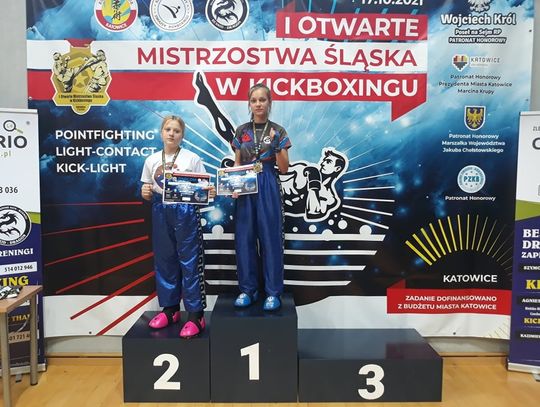 UDANY START ZAWODNIKÓW KICKBOXING MAŁPKA ZAWIERCIE W I OTWARTYCH MISTRZOSTWACH ŚLĄSKA W KICKBOXINGU