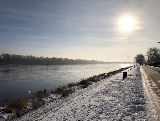 Weekendowe opady śniegu z poniedziałkowym przejaśnieniem