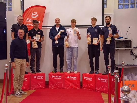 ZAKOŃCZYLI RYWALIZACJĘ W PUCHARZE POLSKI NA JEZIORZE W GIŻYCKU