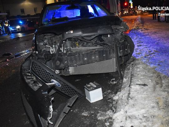 ZMĘCZENIE PRZYCZYNĄ „CZOŁÓWKI” Z CIĘŻARÓWKĄ