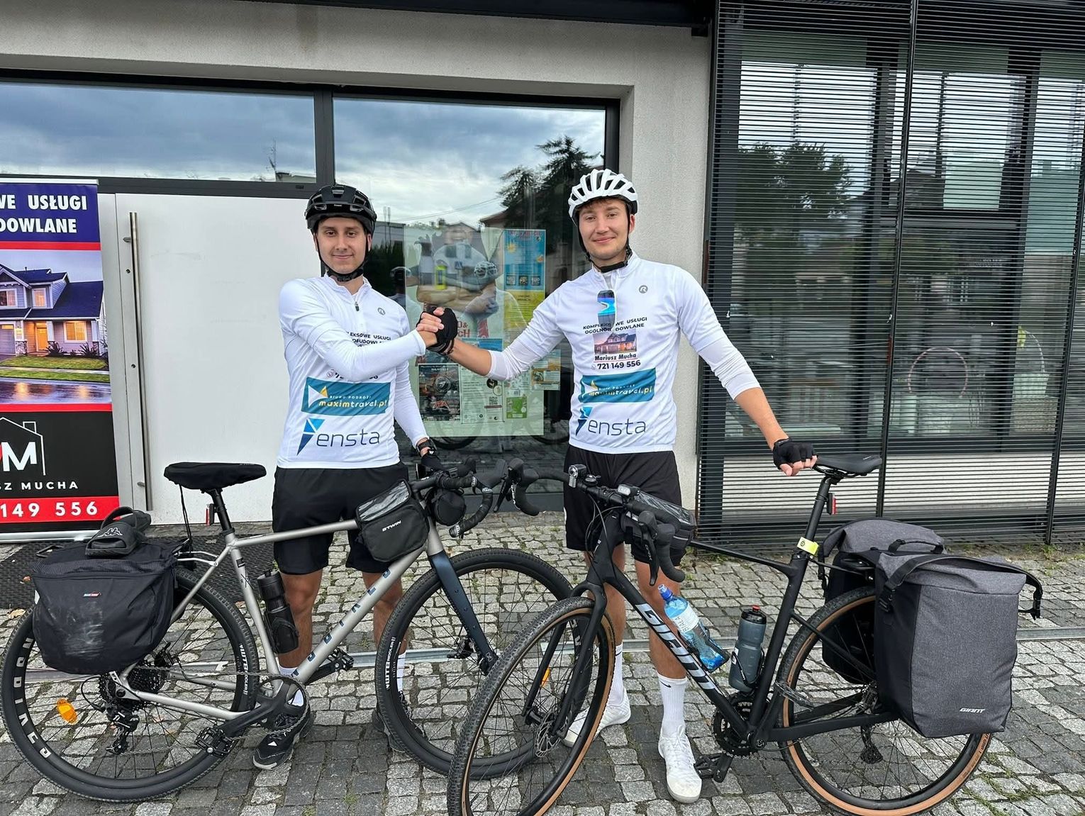 2,5 letnia WANDZIA ZMAGA SIĘ Z RZADKIM NOWOTWOREM. Igor i Kacper kręcą dla Wandzi… do Chorwacji!