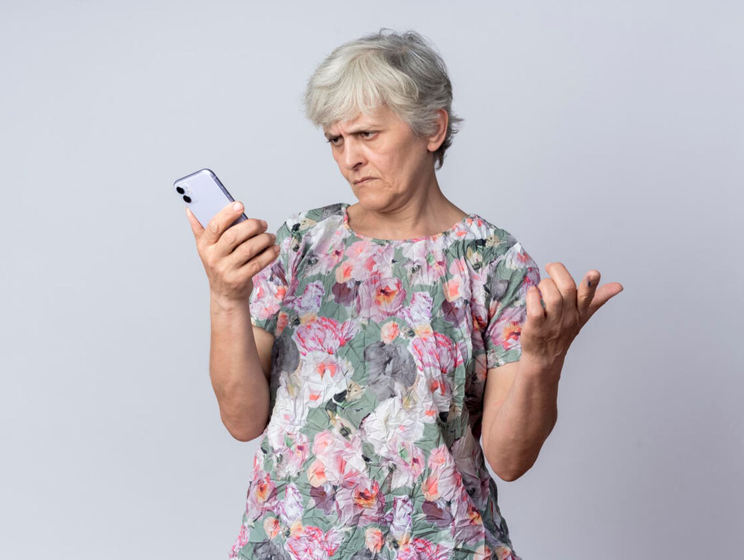 800 ZŁ ZA „WYŻSZĄ EMERYTURĘ”? TO OSZUSTWO! ZUS OSTRZEGA PRZED WYŁUDZENIAMI