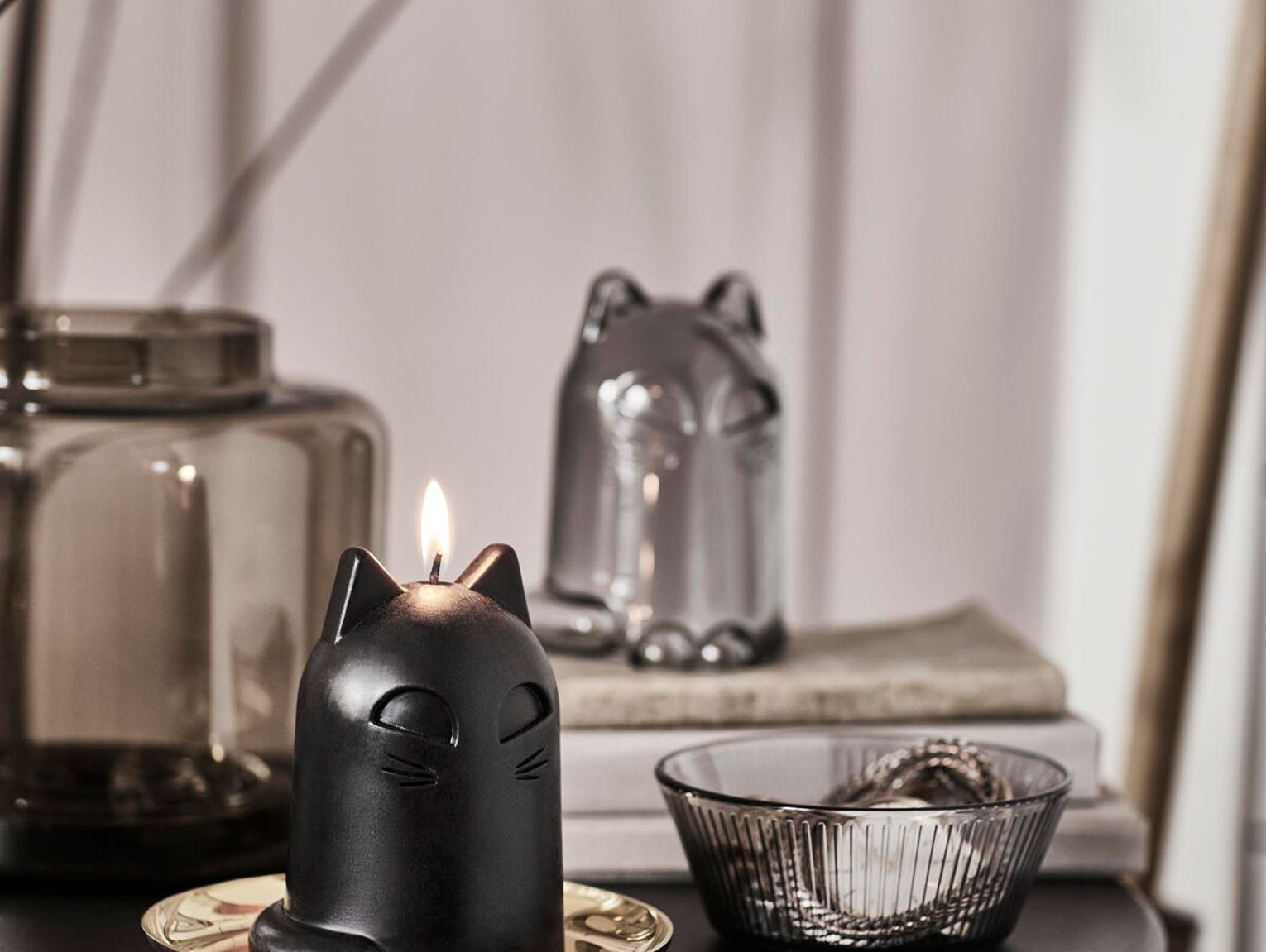 Dekoracje, światło i forma z przymrużeniem oka