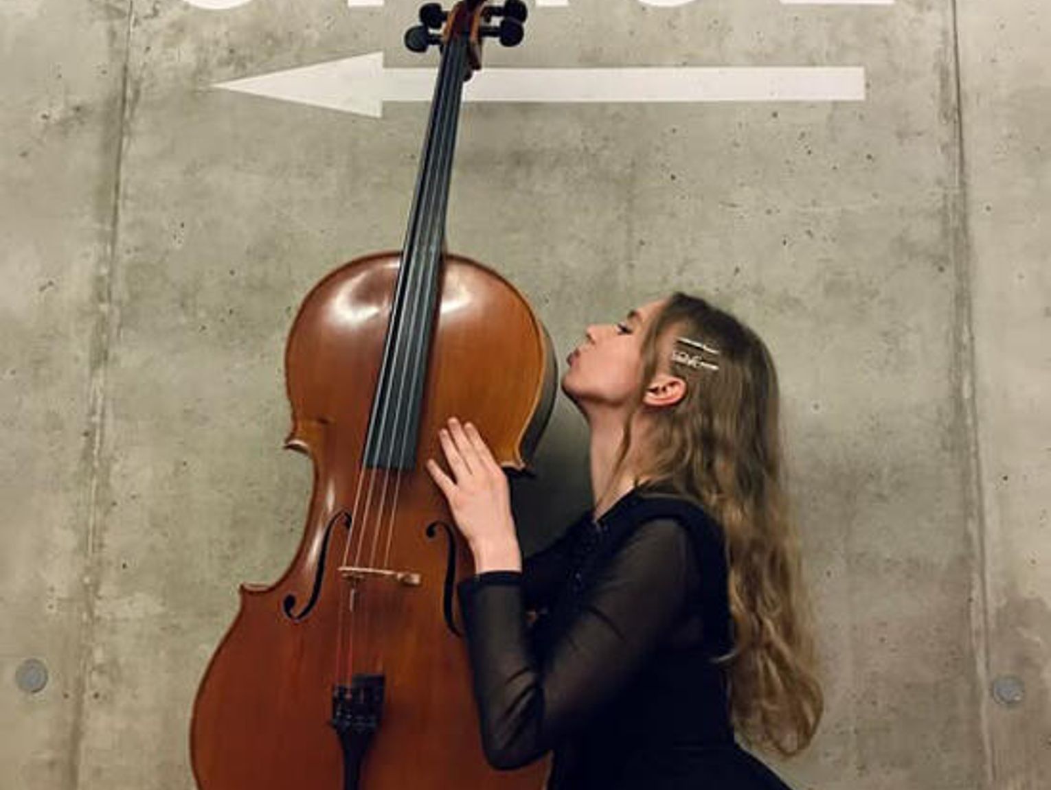 Gosia Andrzejewicz na zakończenie lata w Janowie