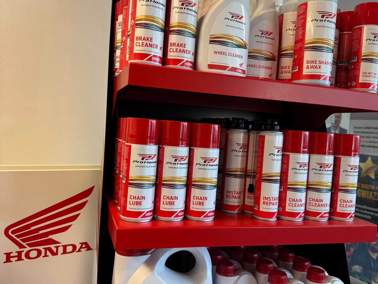 HONDA MA WŁASNĄ LINIĘ KOSMETYKÓW DLA MOTOCYKLA
