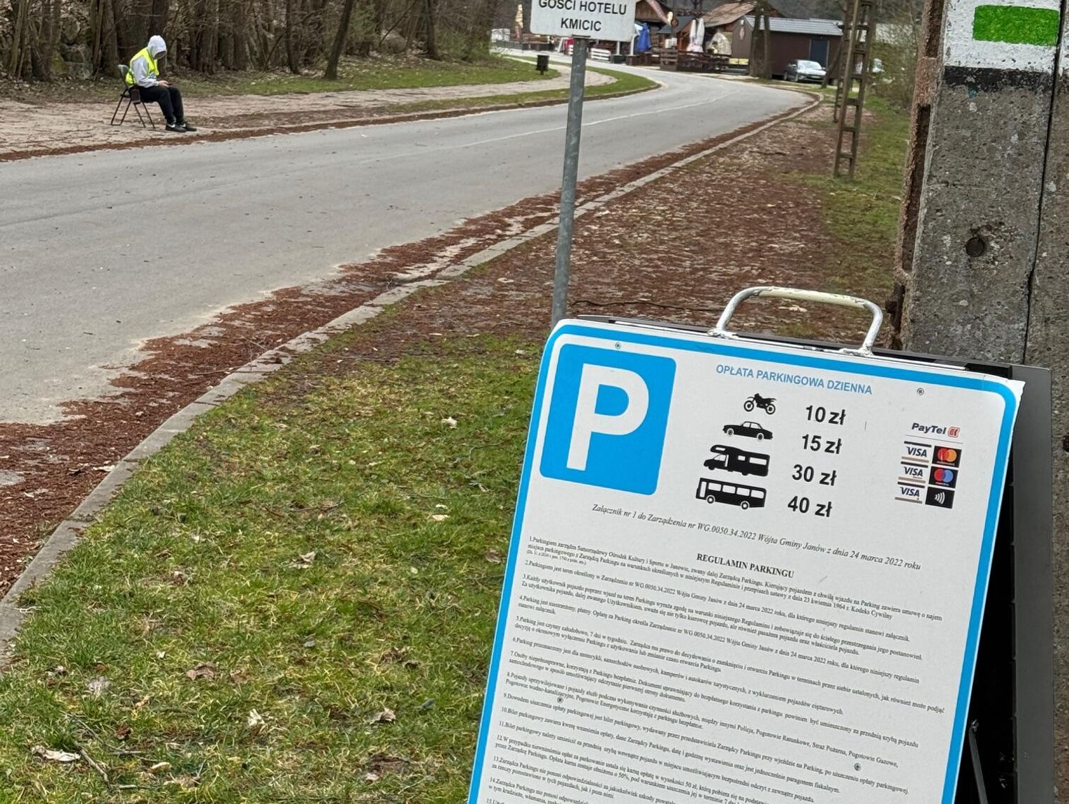 JAK GMINA JANÓW DOI TURYSTÓW. I TO ZUPEŁNIE BEZPRAWNIE!