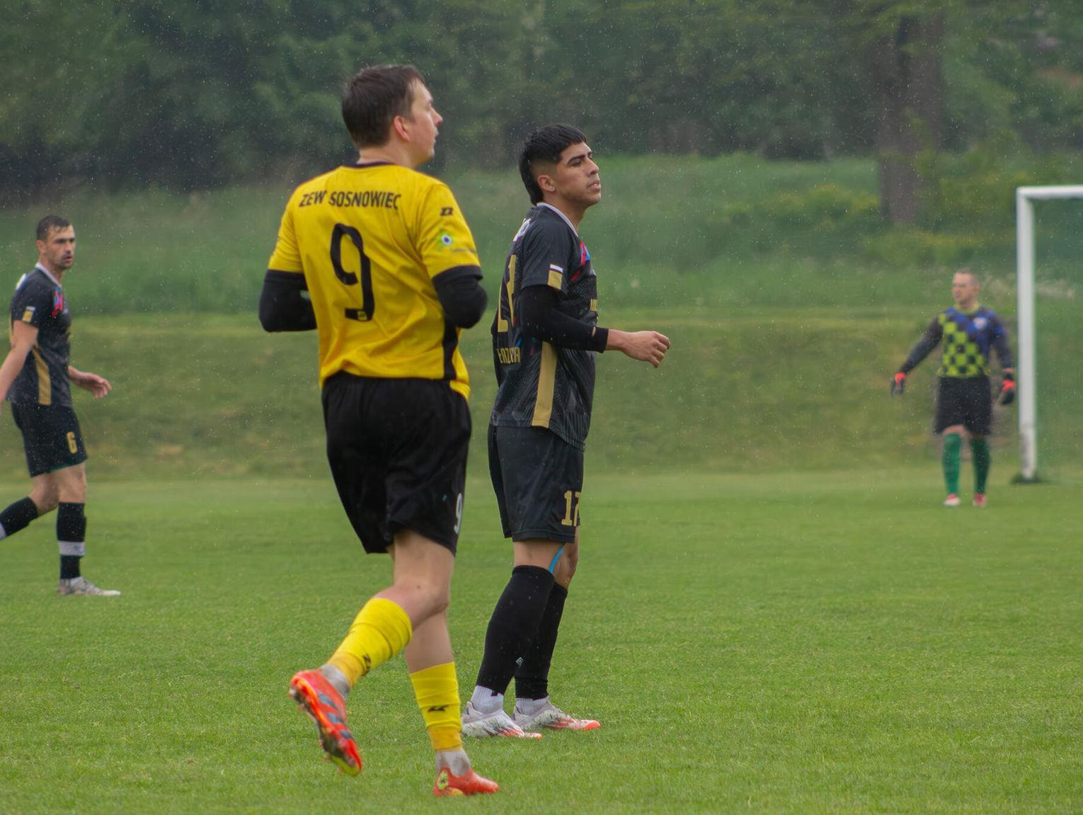 ŁAZOWIANKA I ŹRÓDŁO PONOWNIE Z KOMPLETEM PUNKÓW