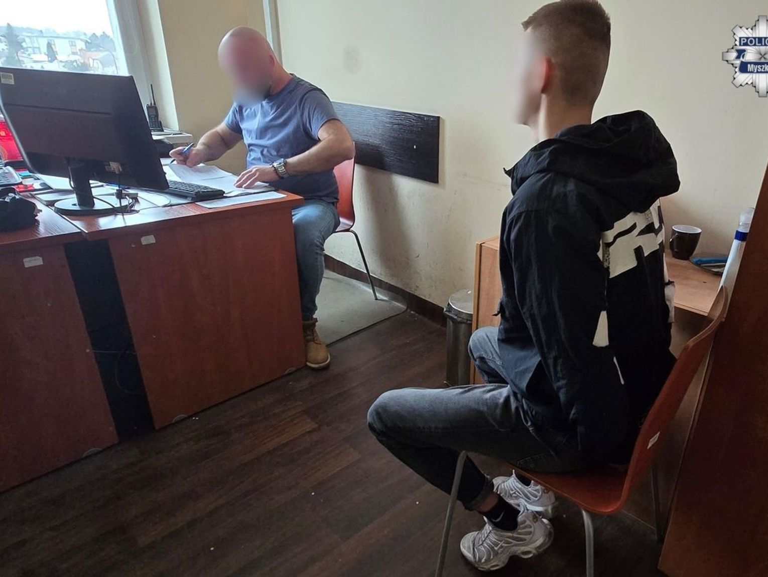 MYSZKÓW. ZAATAKOWAŁ POLICJANTA. ZŁAMAŁ MU NOS