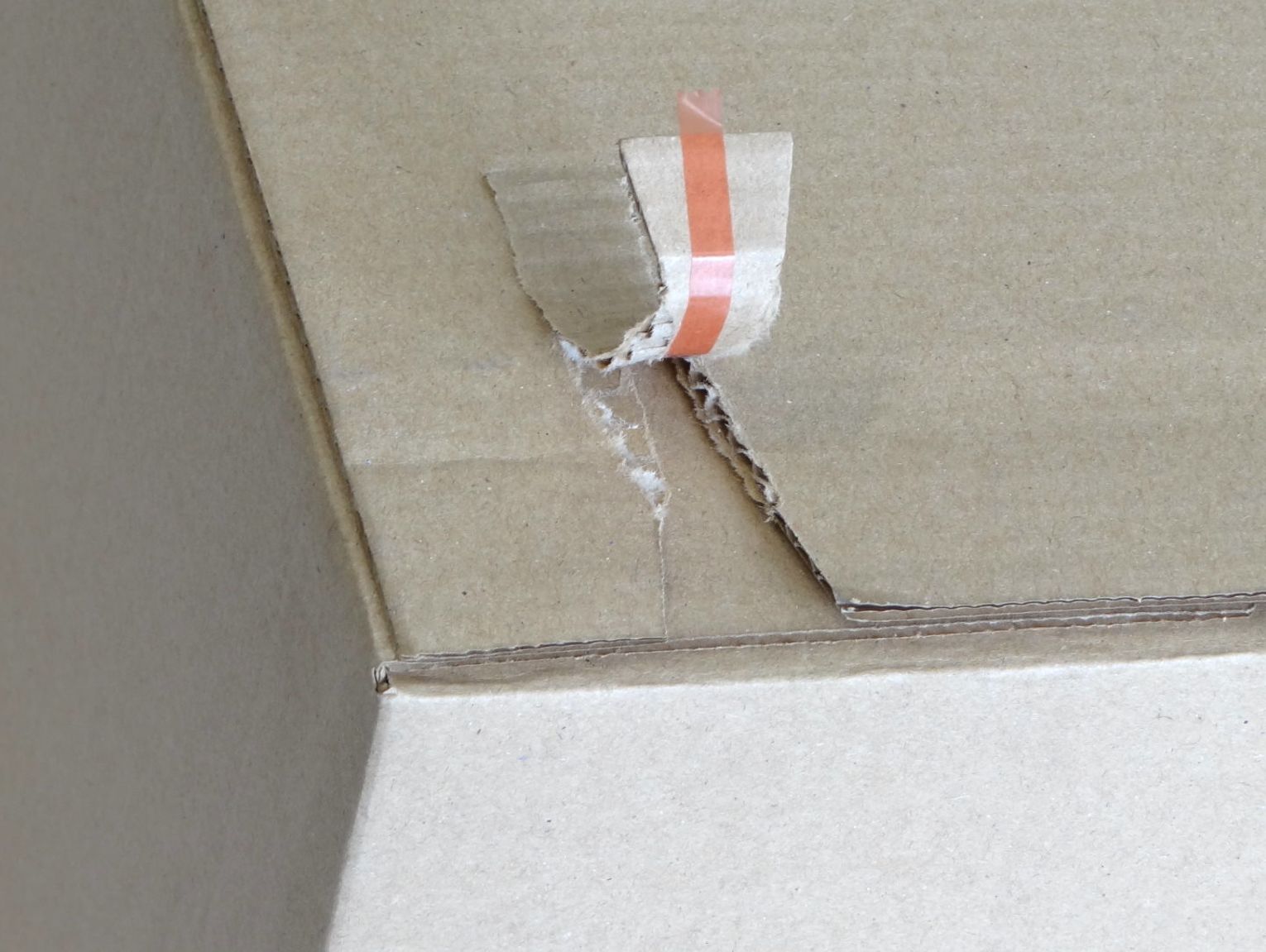 Pudełka wysyłkowe e-commerce, wygoda i jakość prosto od Emtek