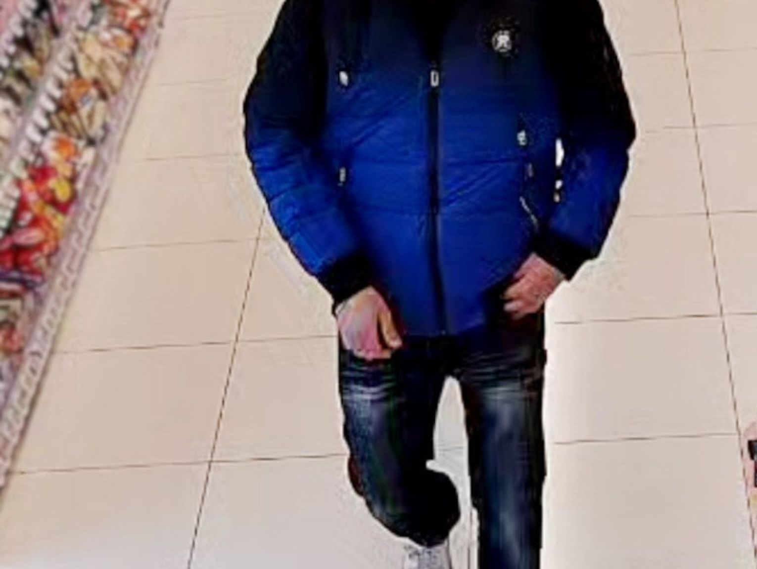 Ukradł perfumy. Kto rozpozna mężczyznę?