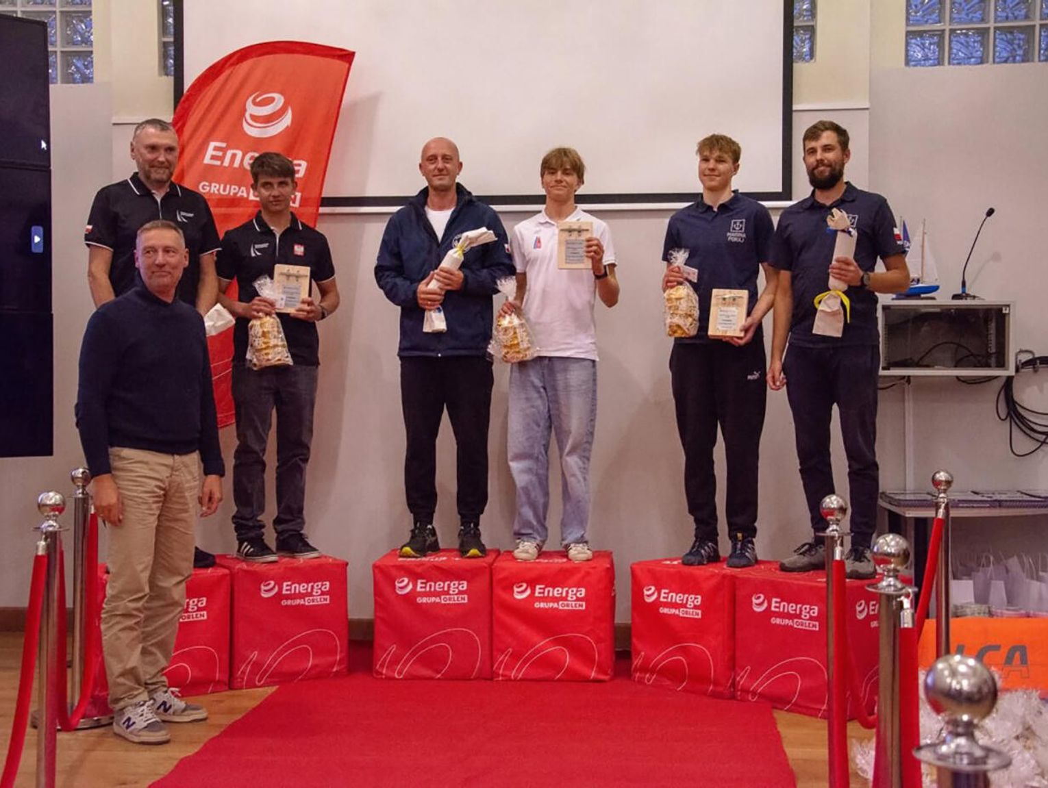 ZAKOŃCZYLI RYWALIZACJĘ W PUCHARZE POLSKI NA JEZIORZE W GIŻYCKU