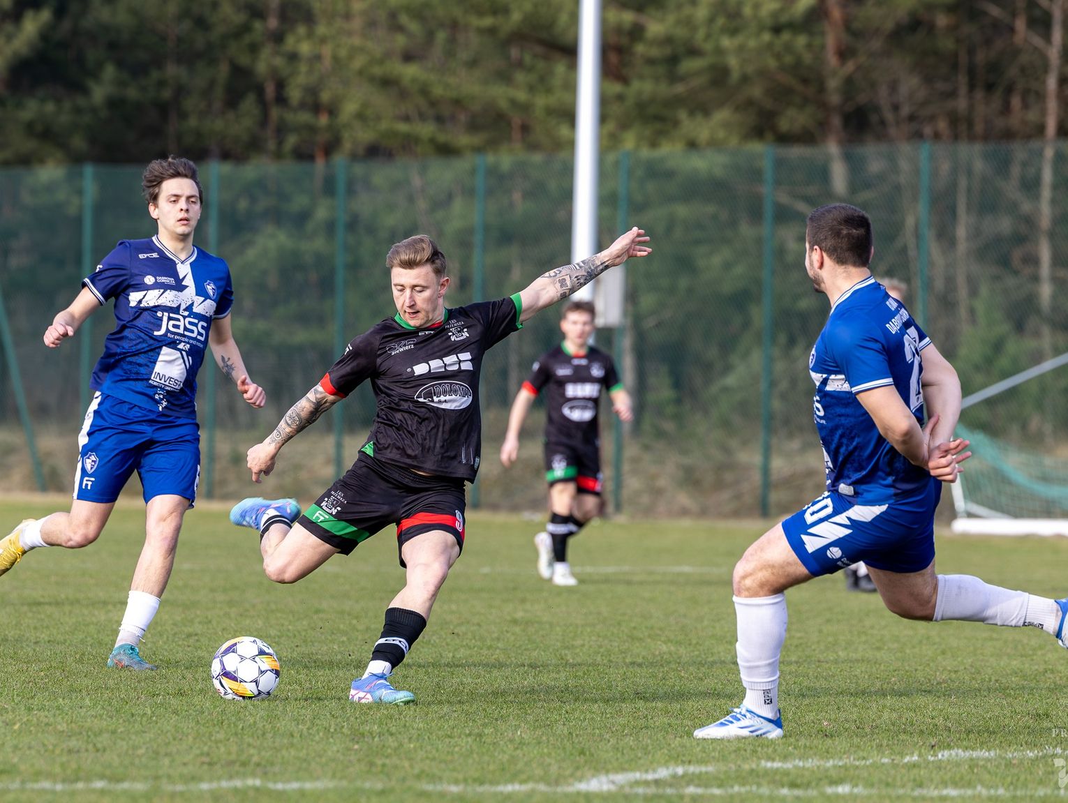 ZMIANA TRENERA ZADZIAŁAŁA NA PIŁKARZY PRZEMSZY