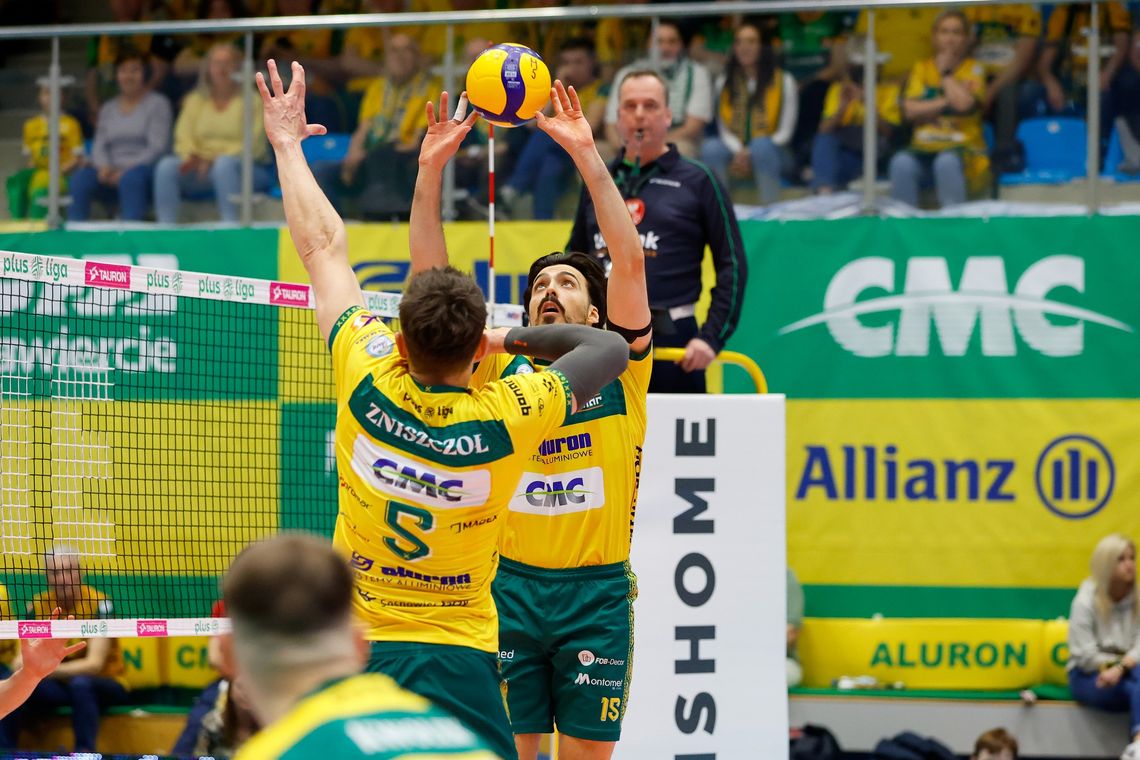 ALURON CMC WARTA ZAWIERCIE LIDEREM PO FAZIE ZASADNICZEJ