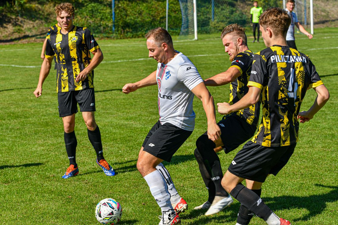 BRAMKOWY REMIS W MECZU SZÓSTEJ KOLEJKI BRAMKOWY REMIS W MECZU SZÓSTEJ KOLEJKI