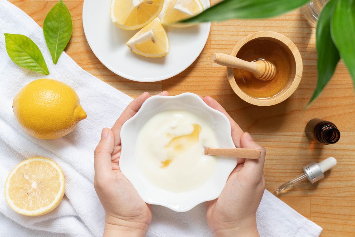Maślanka i kefir nie tylko do picia - odżywcze maseczki z nabiałem
