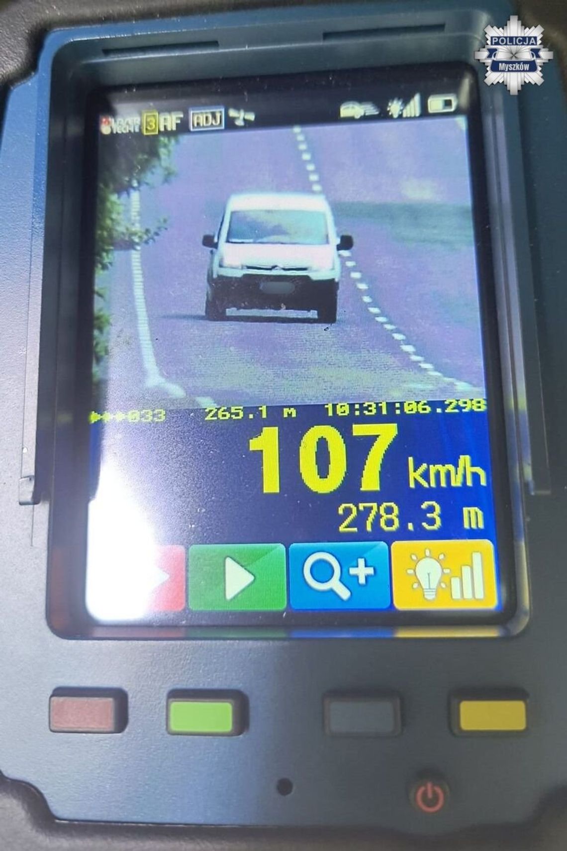 MYSZKÓW. SZALEŃCZA JAZDA 26-LATKA, W TERENIE ZABUDOWANYM PĘDZIŁ 107 KM NA GODZINĘ MYSZKÓW. SZALEŃCZA JAZDA 26-LATKA, W TERENIE ZABUDOWANYM PĘDZIŁ 107 KM NA GODZINĘ