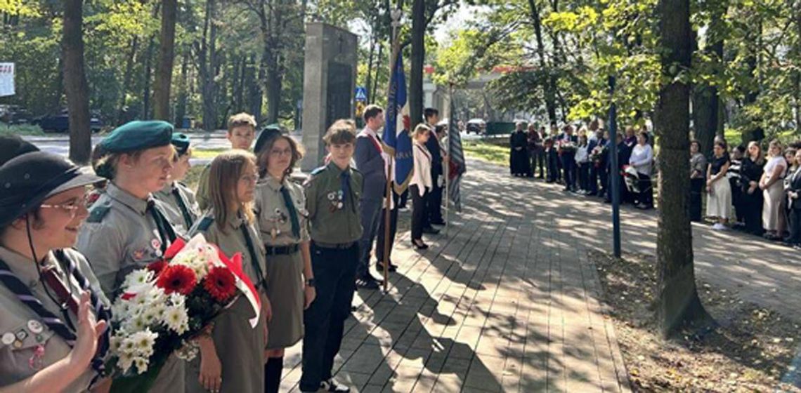 Obchody 84. rocznicy masowych aresztowań członków podziemnej organizacji "Płomień" w Zawierciu