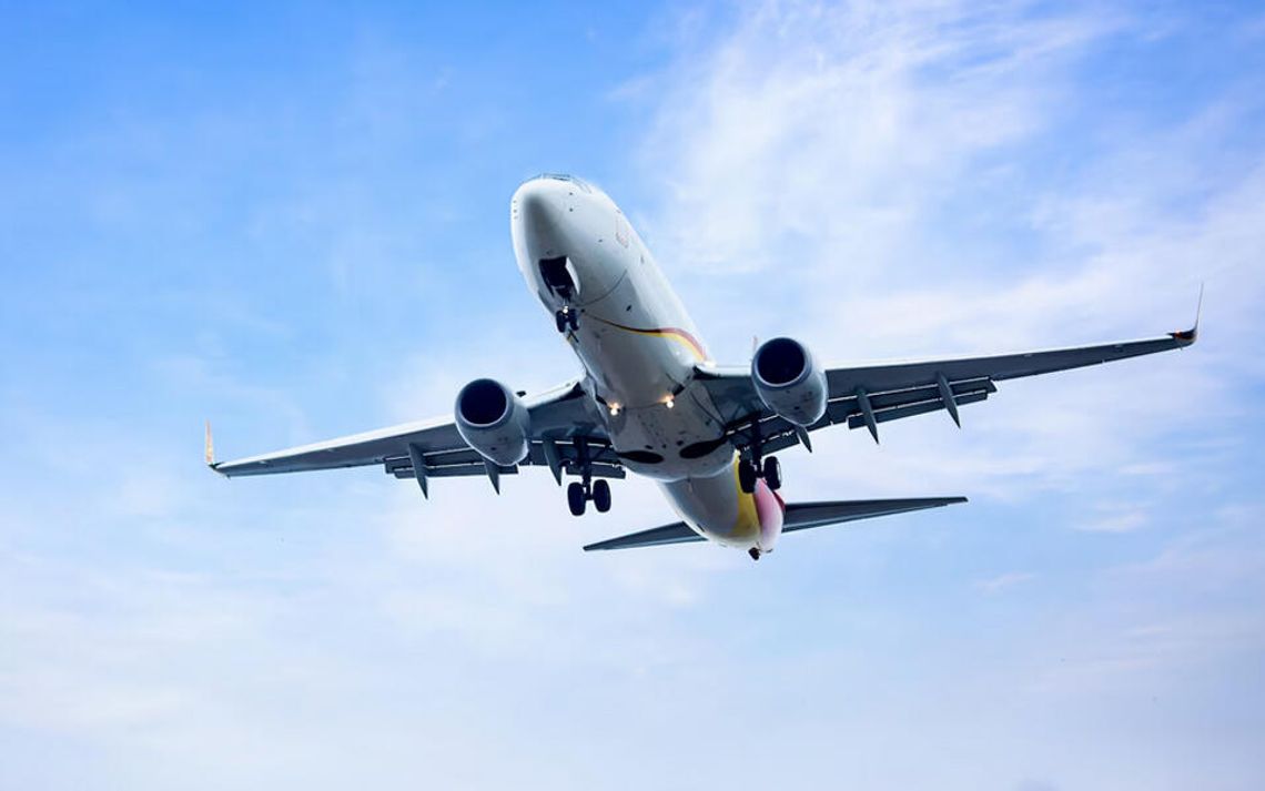 Parlament Europejski zatwierdza nowe przepisy chroniące urlopowiczów Parlament Europejski zatwierdza nowe przepisy chroniące urlopowiczów