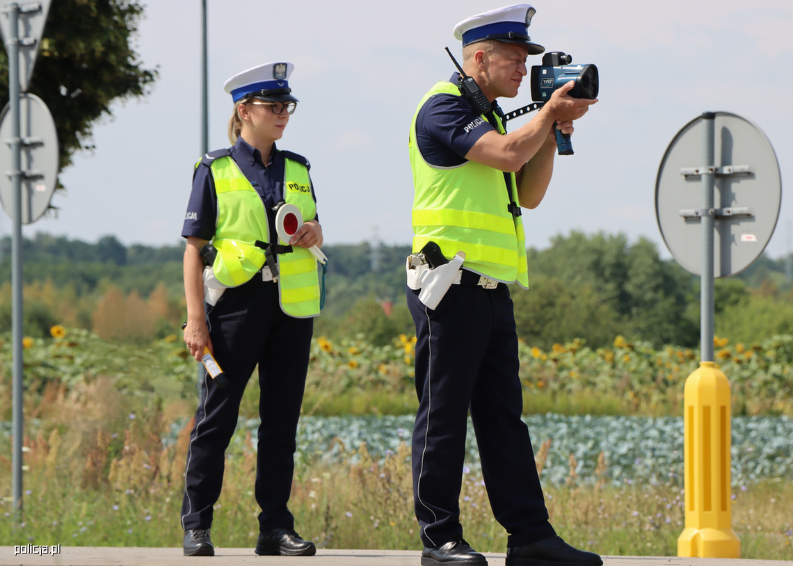 PODSUMOWANIE WAKACJI NA DROGACH WOJEWÓDZTWA ŚLĄSKKIEGO. PONAD 400 WYPADKÓW