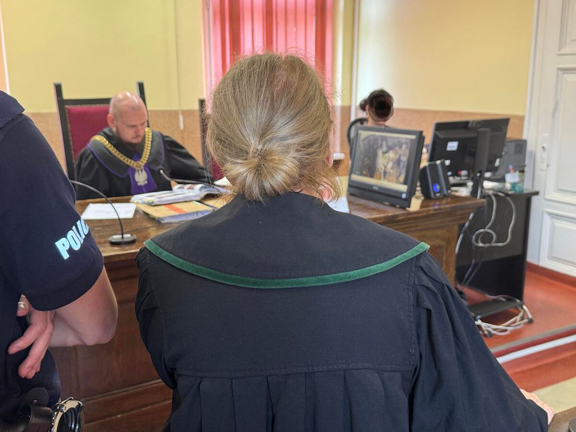 POŻAR W PIZZERII. STRAT MIAŁO BYĆ 3 MILIONY. PZU UWAŻA ŻE 900 TYSIĘCY POŻAR W PIZZERII. STRAT MIAŁO BYĆ 3 MILIONY. PZU UWAŻA ŻE 900 TYSIĘCY