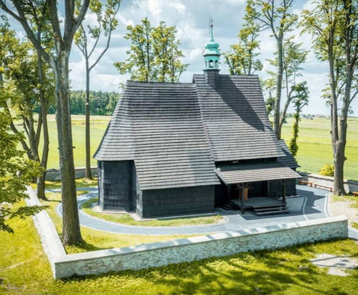 PRACE KONSERWATORSKIE W KOŚCIELE W CYNKOWIE ZAKOŃCZONE PRACE KONSERWATORSKIE W KOŚCIELE W CYNKOWIE ZAKOŃCZONE