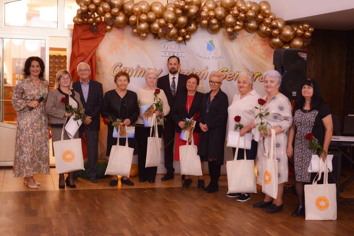 SENIORZY GMINY PORAJ ŚWIĘTOWALI w DNIU SENIORA