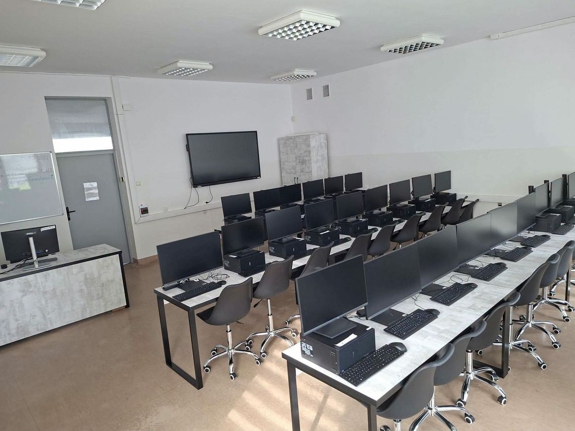 Nowe komputery, nowe pracownie